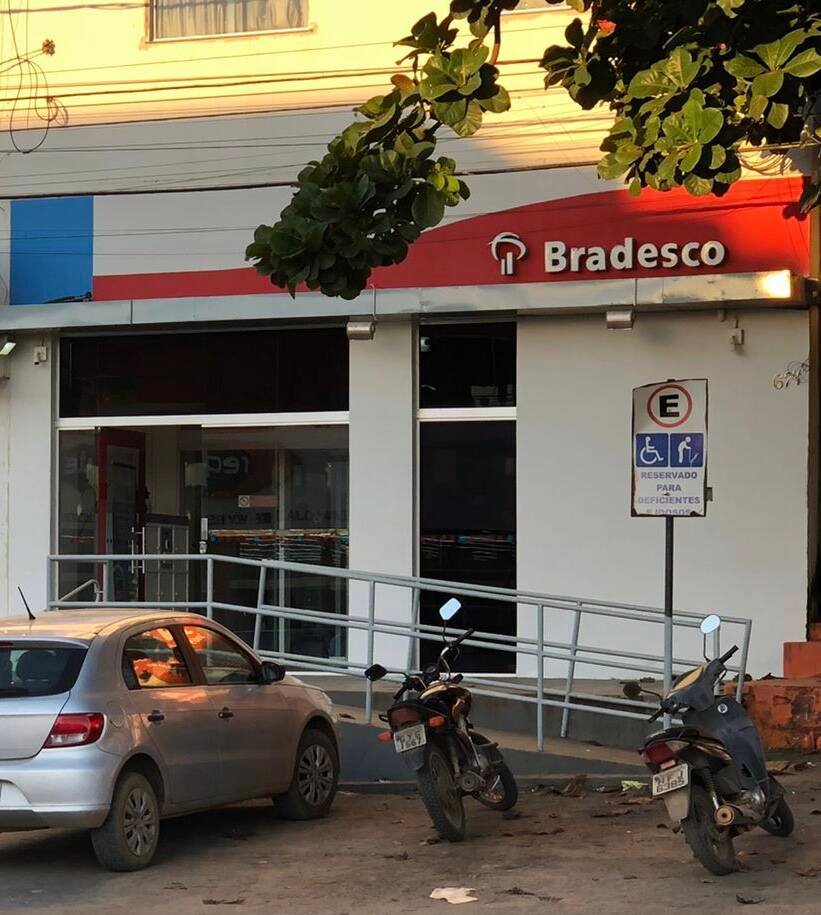 Banco Bradesco - Agência 1858 – Outros Serviços em Janaúba