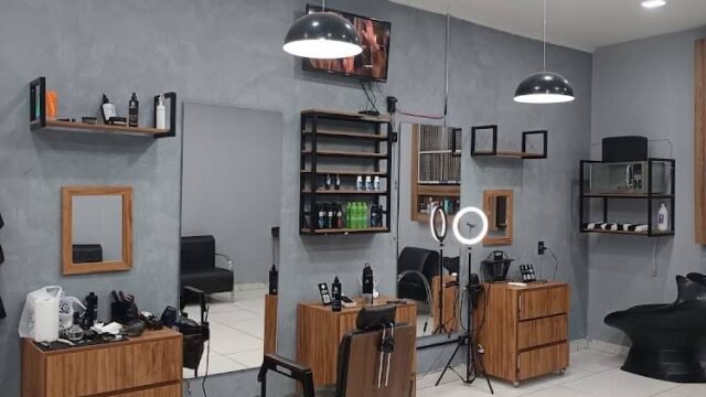 BARBEARIA URBANU’S JANAUBA (MG) em Janaúba