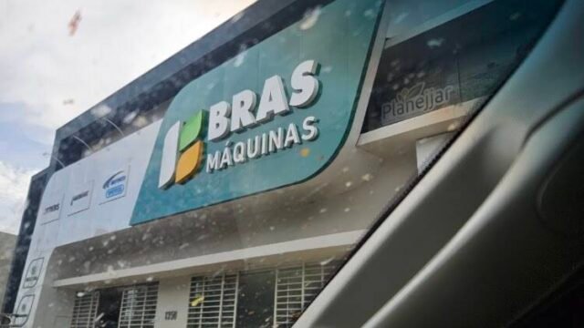 BRASMÁQUINAS SISTEMAS IRRIGAÇÃO, PIVÔ CENTRAL, GOTEJAMENTO, MICRO-ASPERSÃO, BOMBAS SOLARES, SERVIÇOS E PROJETOS DE IRRIGAÇÃO. em Janaúba