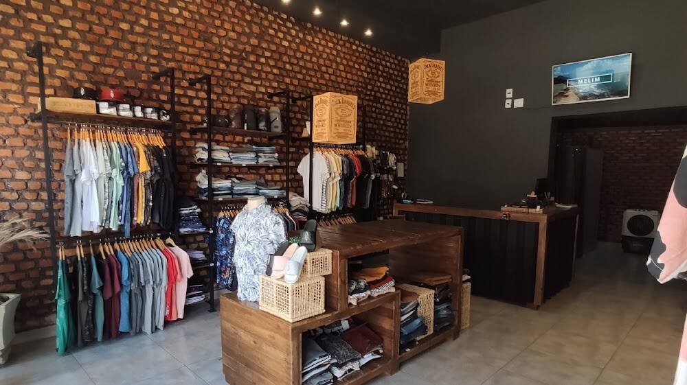 Buganih/ loja de roupas em Janaúba – Moda e Calçados em Janaúba