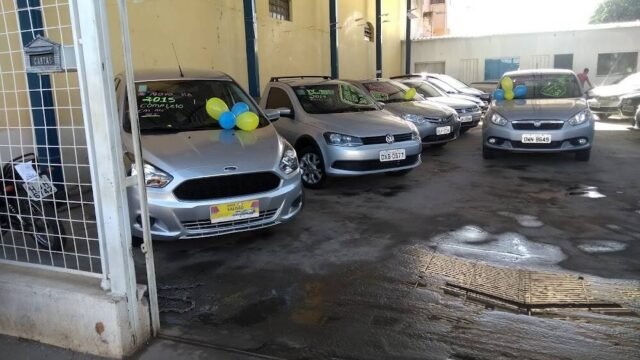 CARROS USADOS – SIGA VEICULOS em Janaúba