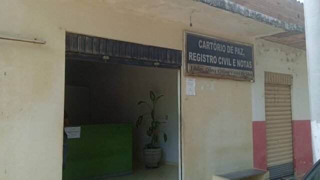 Cartório de paz registro civil em Janaúba