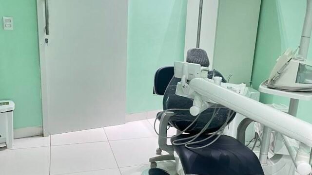 CEED-Odontologia Estética -Dr . Daniel Parrella em Janaúba