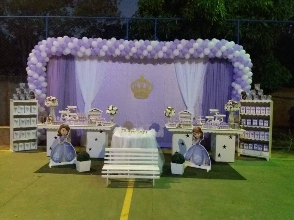 Cíntia Festas – Papelaria e Presentes em Janaúba