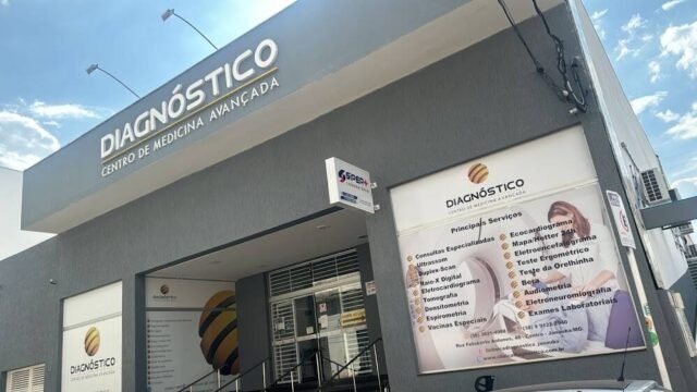 Cíntia Neves Brandão Freire em Janaúba