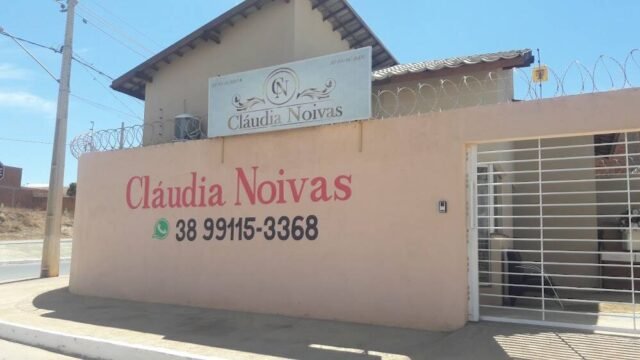 Cláudia Noivas Janaúba em Janaúba
