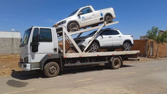 Construvan Transportes guincho 24hs em Janaúba