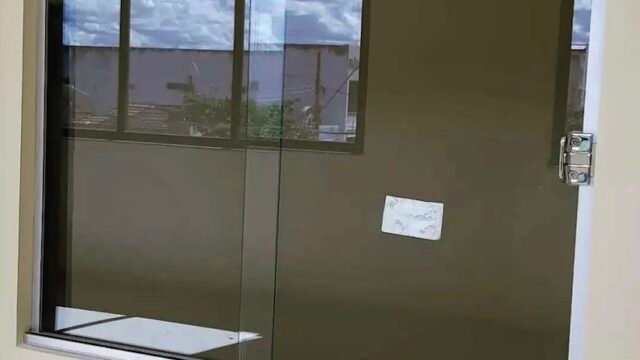 Decorjan Vidraçaria Katia cilene em Janaúba