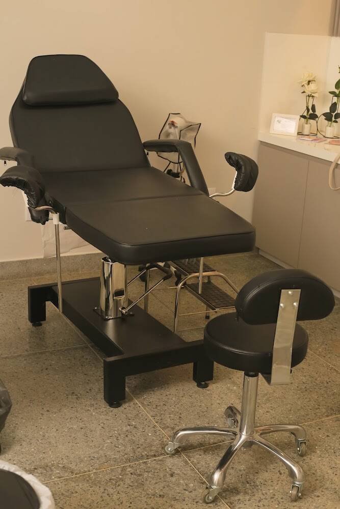 Dr. Antonio Brito, Ginecologista – Clínicas e Médicos em Janaúba