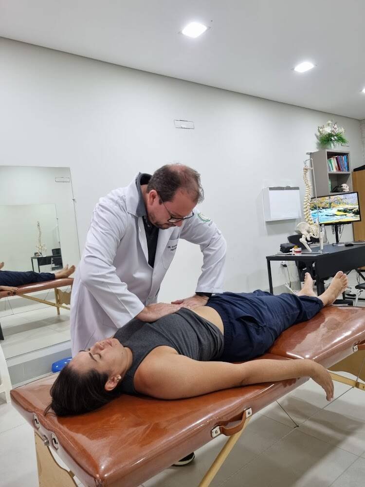 Dr. Rafael Matos - Tratamento Avançado da Coluna Vertebral – Fisioterapia e Nutrição em Janaúba
