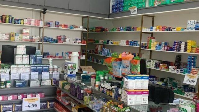 Drogaria Nova Farma em Janaúba