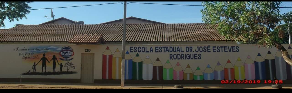 Escola Estadual Doutor José Esteves Rodrigues – Escolas e creches em Janaúba