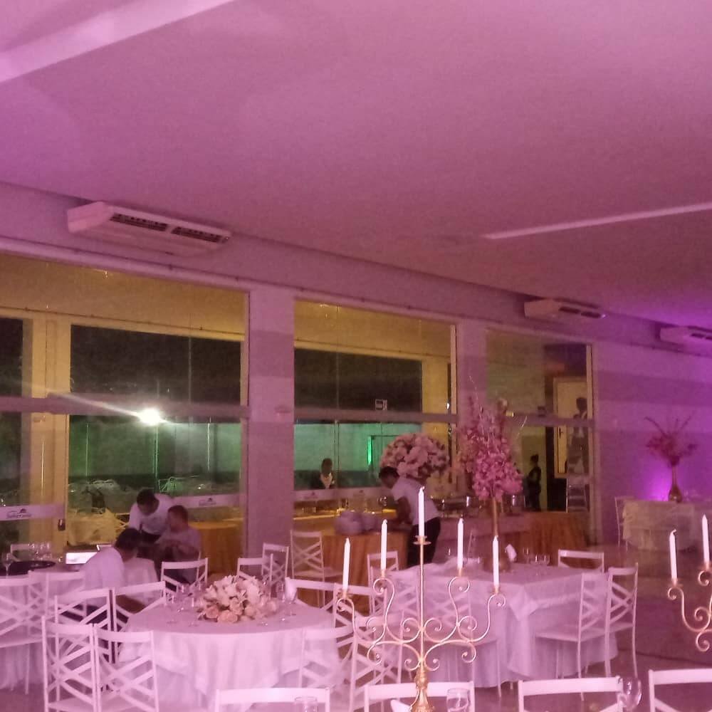 ESSENCIAL ILUMINAÇÃO DECORATIVA – Outros Serviços em Janaúba