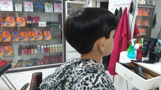 Fábio Cabeleireiro barbershop em Janaúba