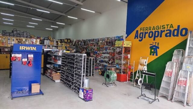 Ferragista agroprado em Janaúba