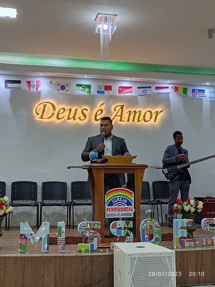 Igreja Pentecostal Deus é Amor – Igrejas e templos em Janaúba