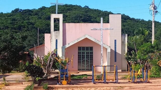 Igreja Santa Ana em Janaúba