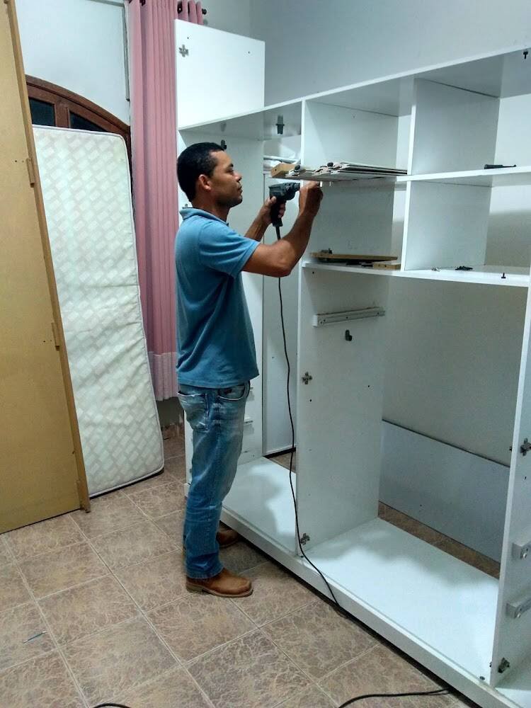 Montador De Móveis E Antenas – Outros Serviços em Janaúba