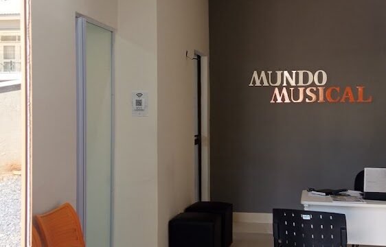 MUNDO MUSICAL em Janaúba