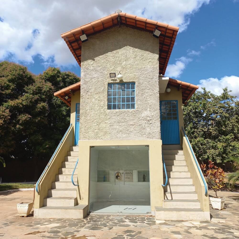 OBRA VOCACIONAL DOM JOSÉ MAURO – Igrejas e templos em Janaúba
