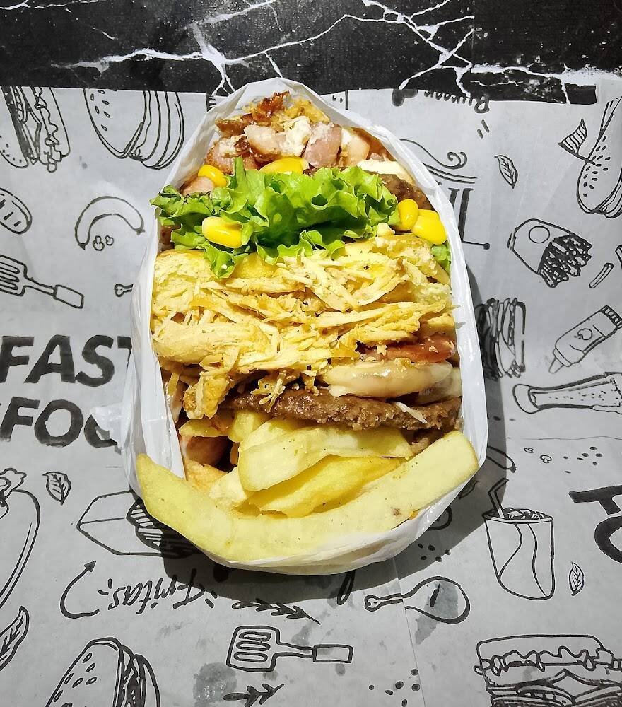 Titan's burguer – Lanches e Hamburguerias em Janaúba