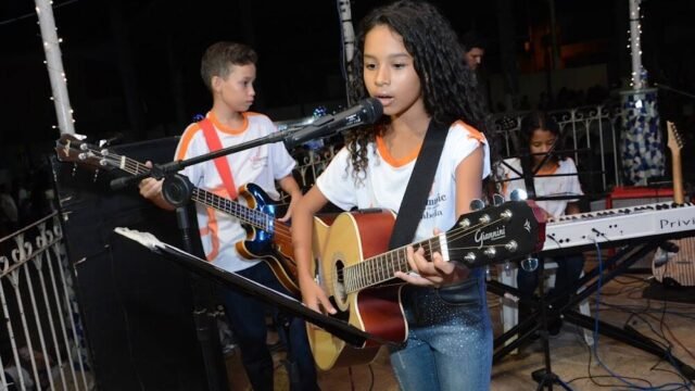 Vila Music em Janaúba